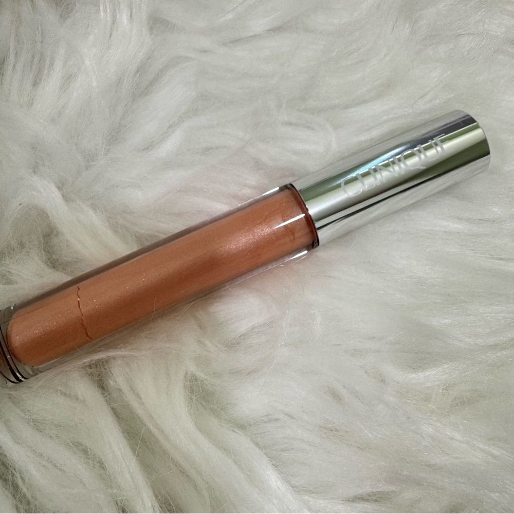Clinique Pop Plush Creamy Lip Gloss 07 Airkiss Pop